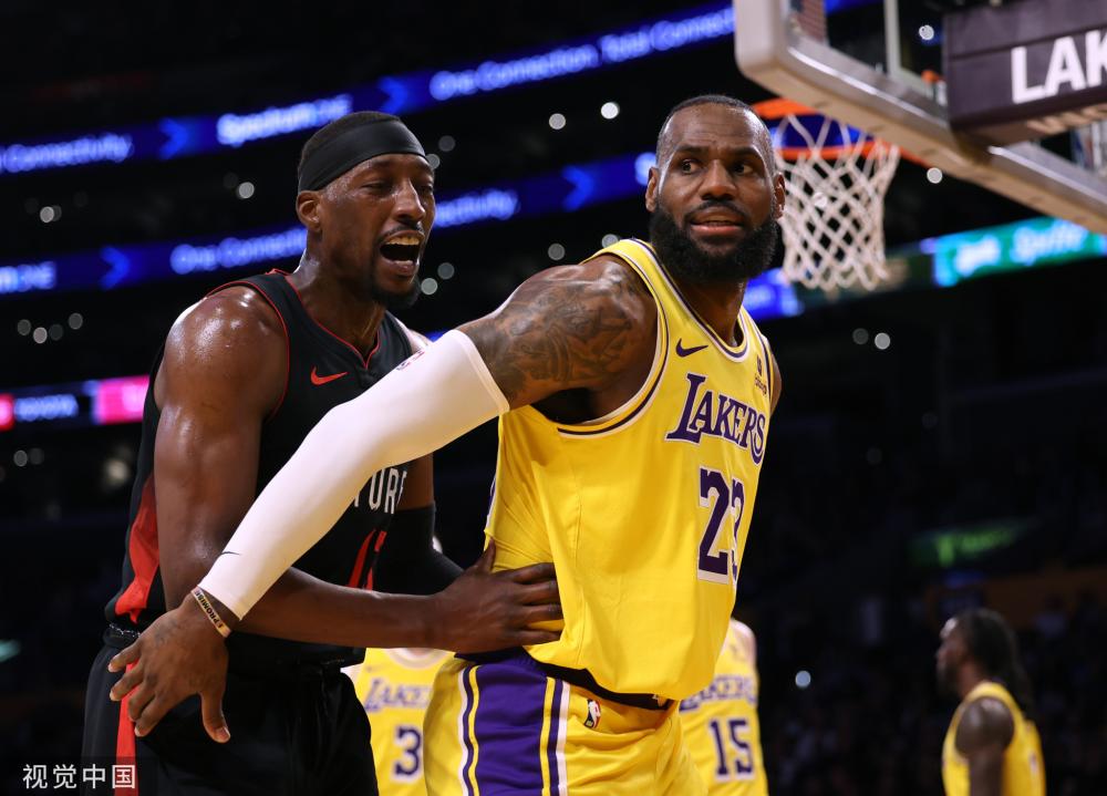 掩护为队员 掩护为队员