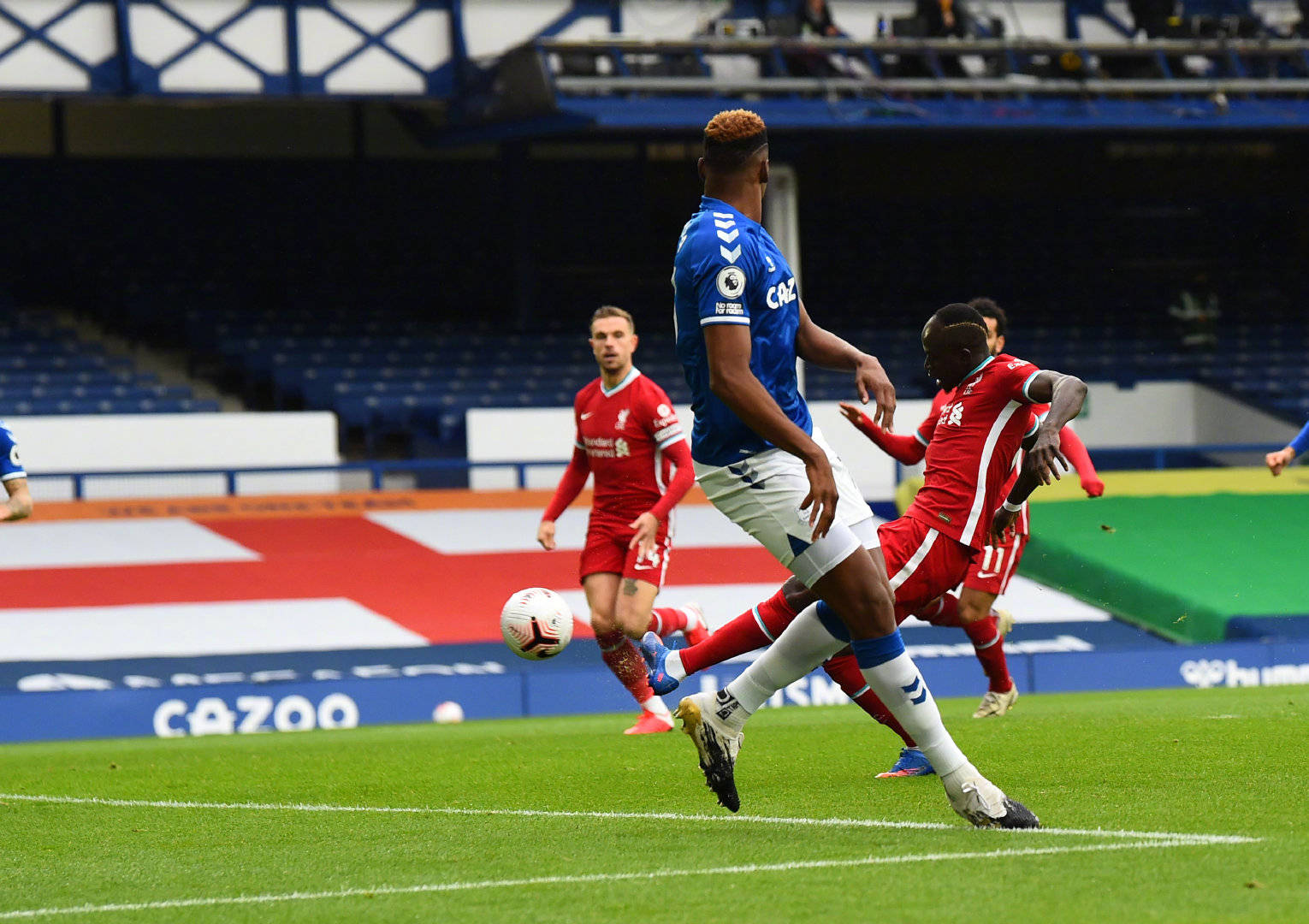 更是俱乐部 更是俱乐部